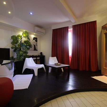 Hotel Paradise Airport Forlì Eksteriør bilde
